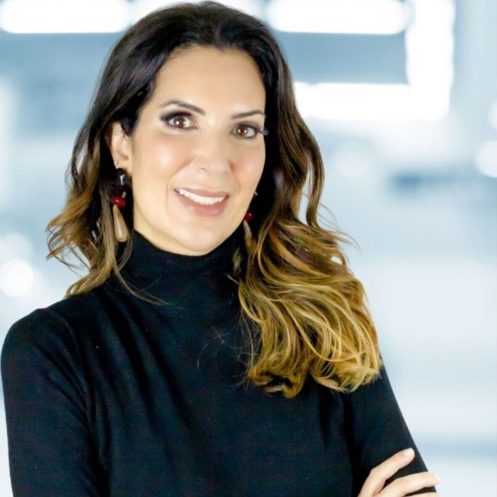 Dr CAMILA AZZINI